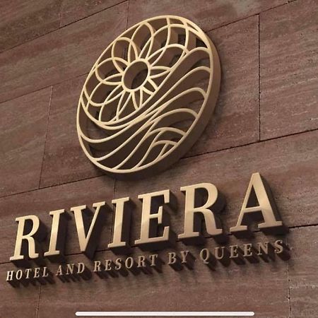 Riviera By Queens Hotel And Resort Gura Văii Exteriér fotografie